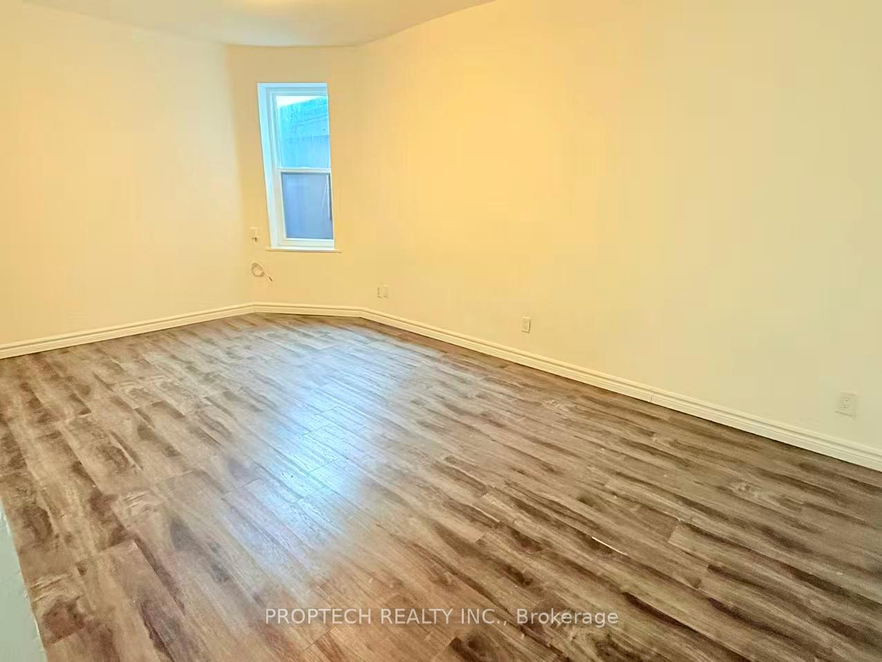 Photo 6 of Unit 2, 373 Broadview Avenue, Toronto, North Riverdale — HOMEH