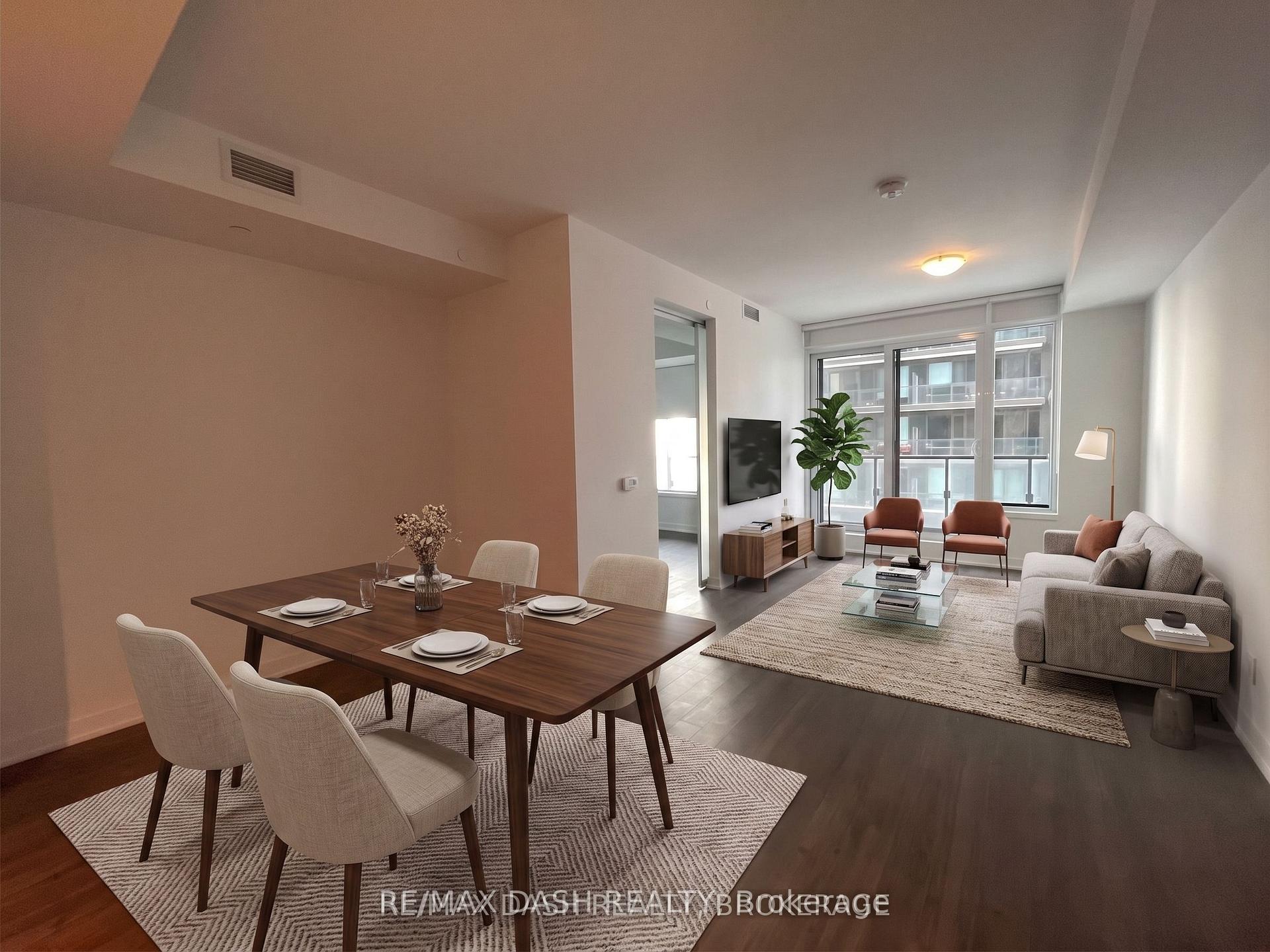 Front of Unit 1712, 1926 Lake Shore Boulevard W