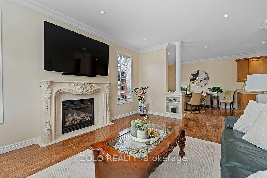 Photo 16 of 42 Vinifera Drive, Grimsby, Grimsby East — HOMEH
