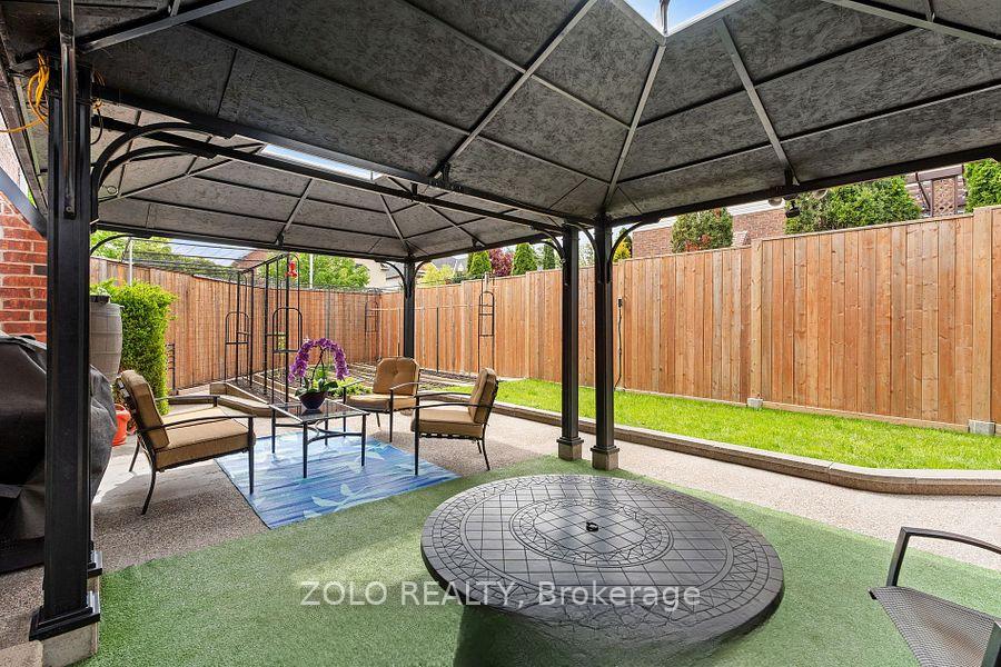 Photo 38 of 42 Vinifera Drive, Grimsby, Grimsby East — HOMEH