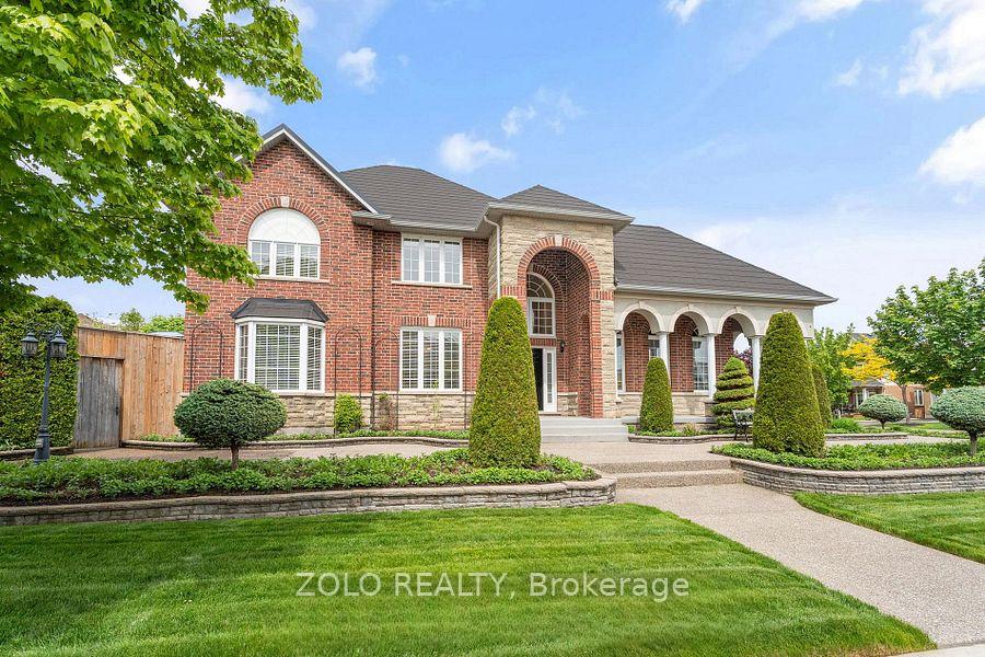 Photo 41 of 42 Vinifera Drive, Grimsby, Grimsby East — HOMEH