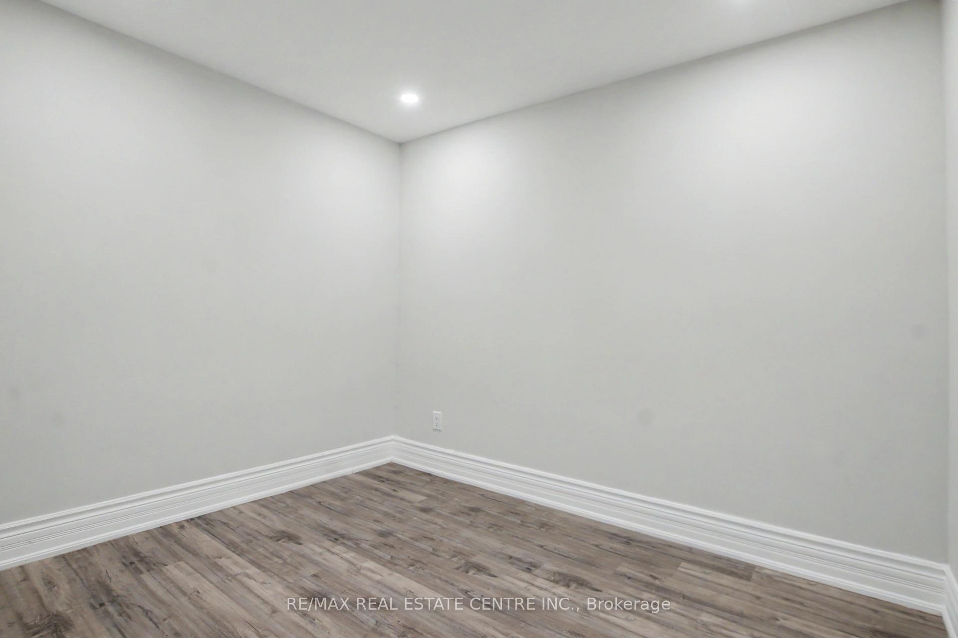 Photo 9 of 46 Northwood Drive, Brampton, Northwood Park — HOMEH