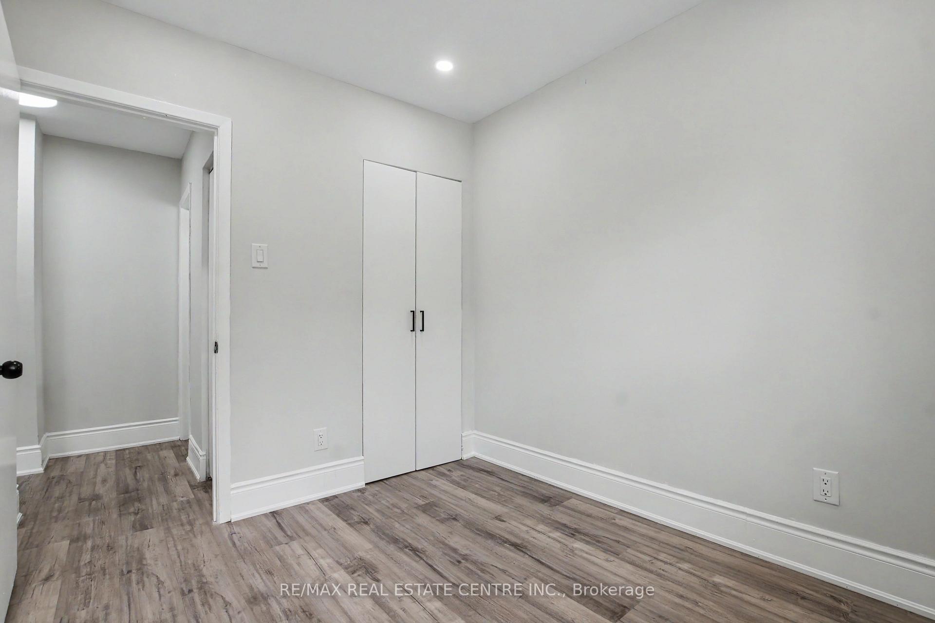 Photo 21 of 46 Northwood Drive, Brampton, Northwood Park — HOMEH