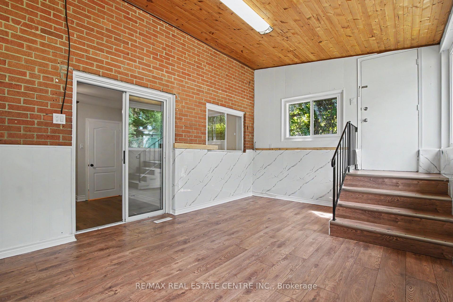 Photo 34 of 46 Northwood Drive, Brampton, Northwood Park — HOMEH
