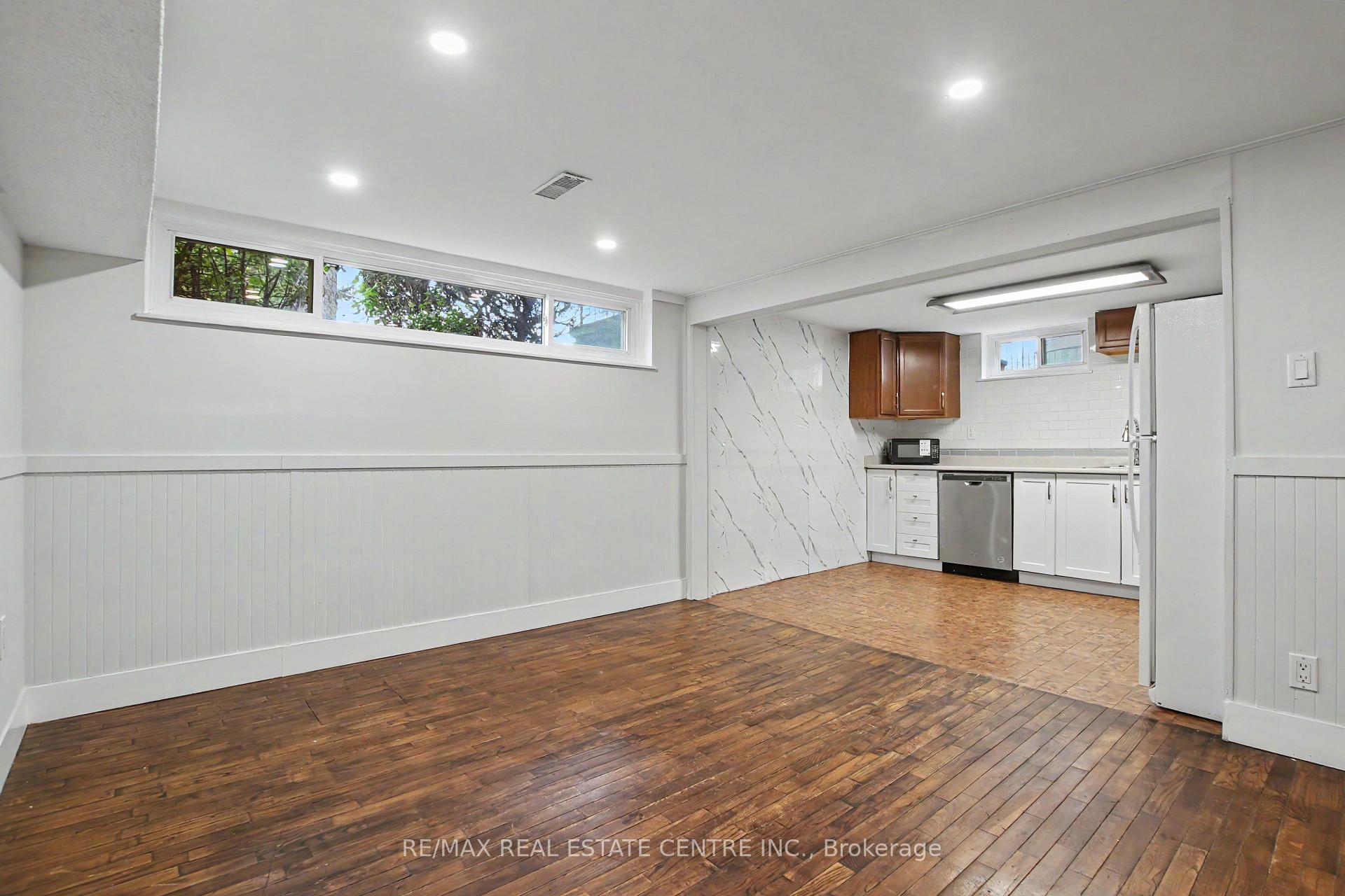 Photo 39 of 46 Northwood Drive, Brampton, Northwood Park — HOMEH
