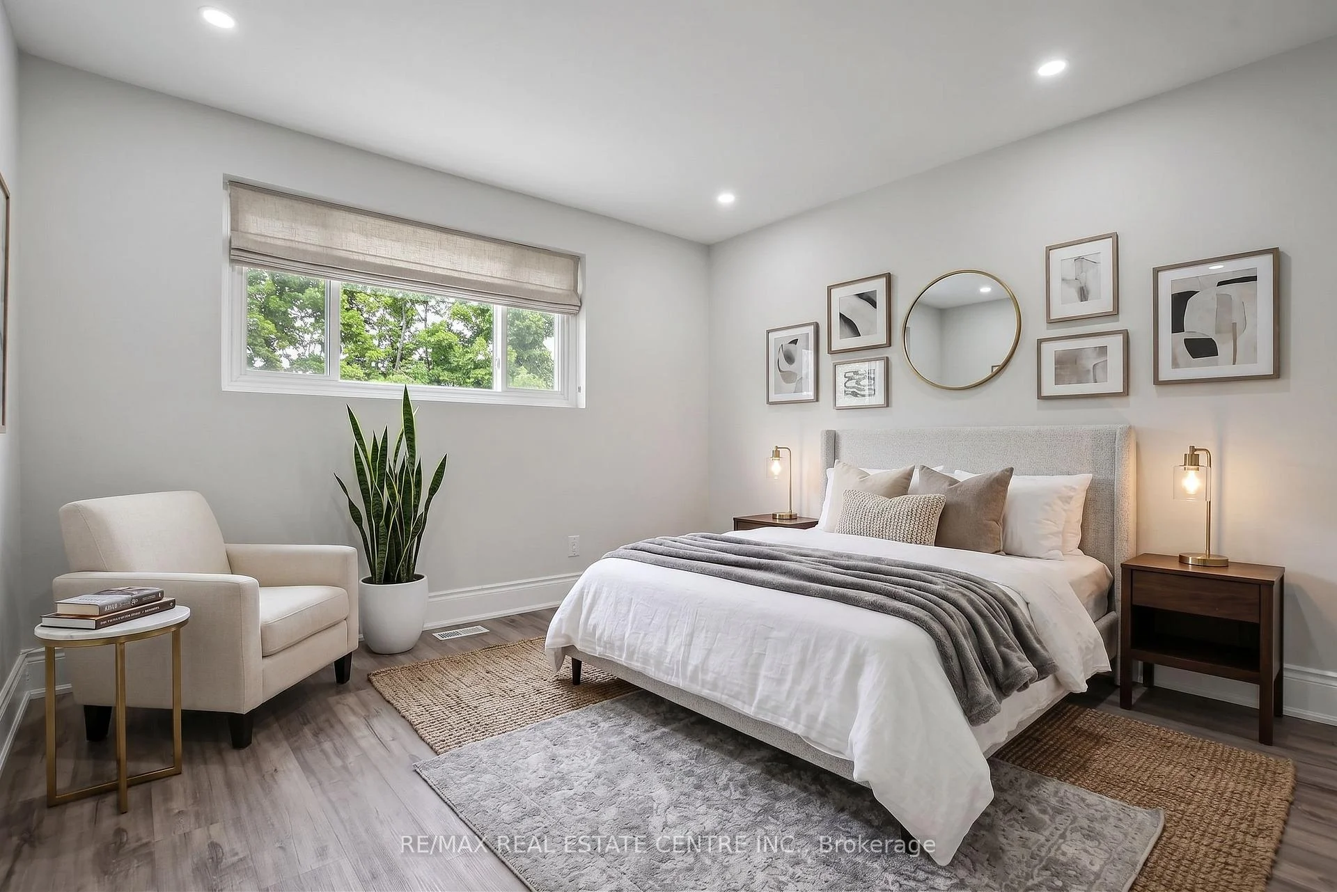 Photo 16 of 46 Northwood Drive, Brampton, Northwood Park — HOMEH