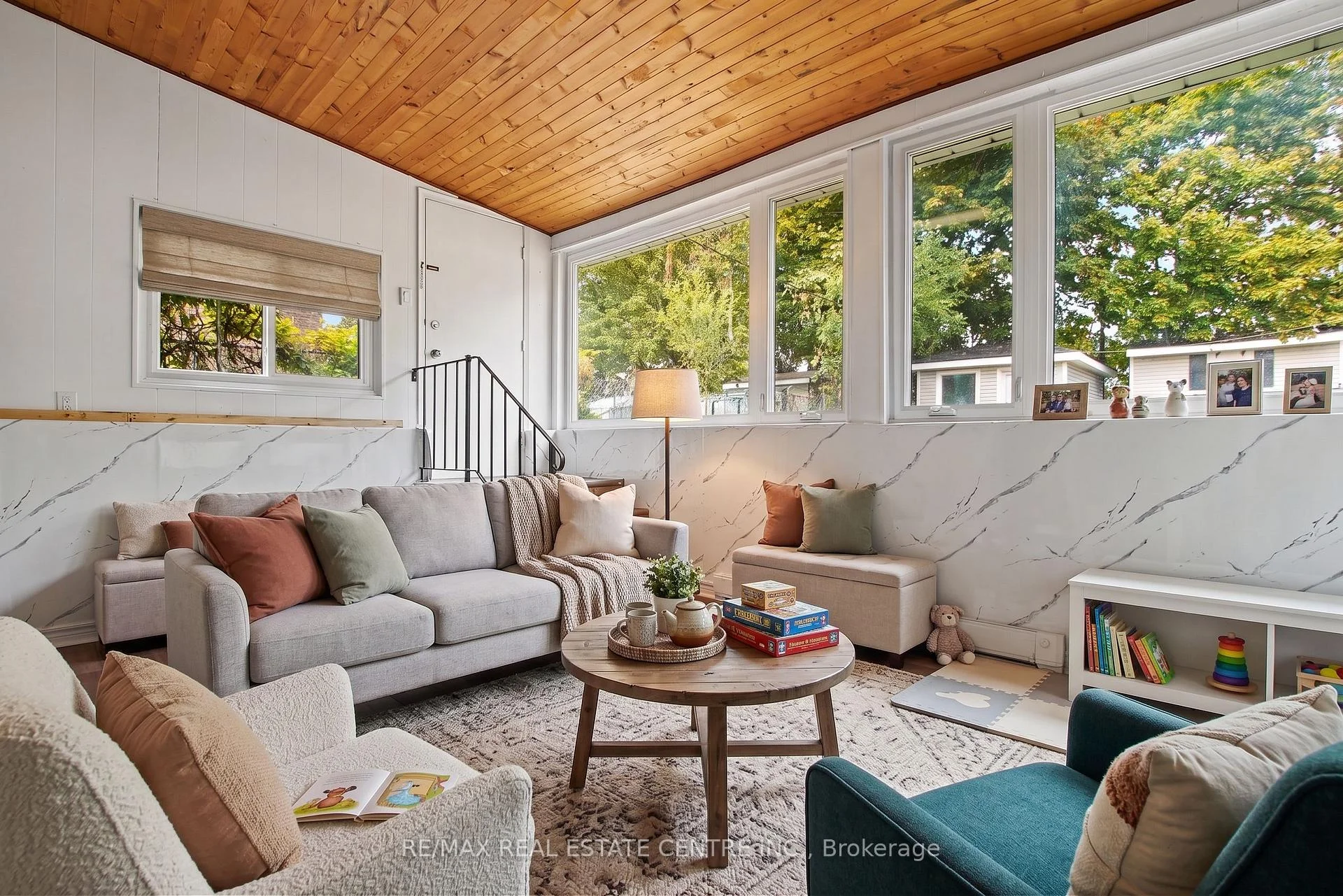 Photo 32 of 46 Northwood Drive, Brampton, Northwood Park — HOMEH
