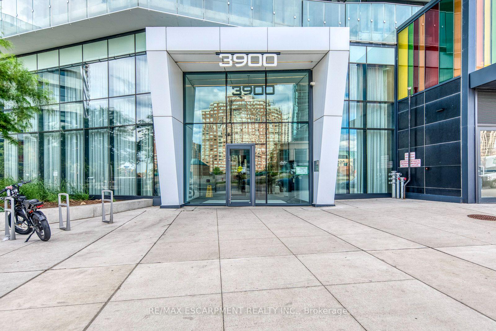 Photo 2 of Unit 5010, 3900 Confederation Parkway, Mississauga, City Centre — HOMEH