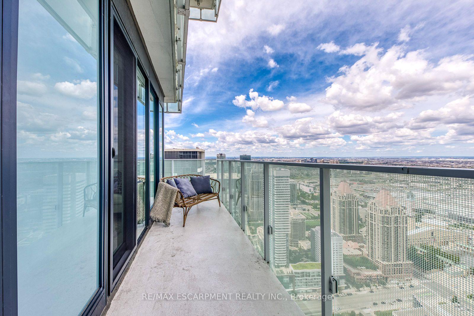Photo 24 of Unit 5010, 3900 Confederation Parkway, Mississauga, City Centre — HOMEH