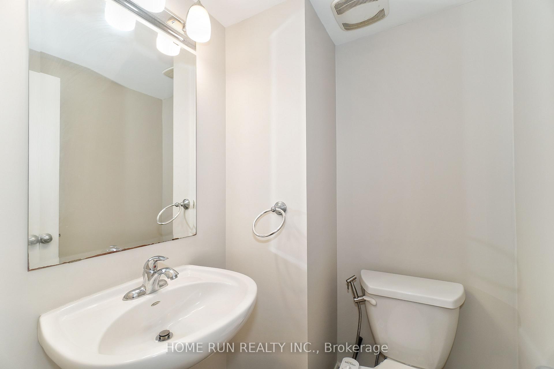 Photo 16 of Unit B, 613 Chapman Mills Drive, Ottawa, Barrhaven - Strandherd — HOMEH