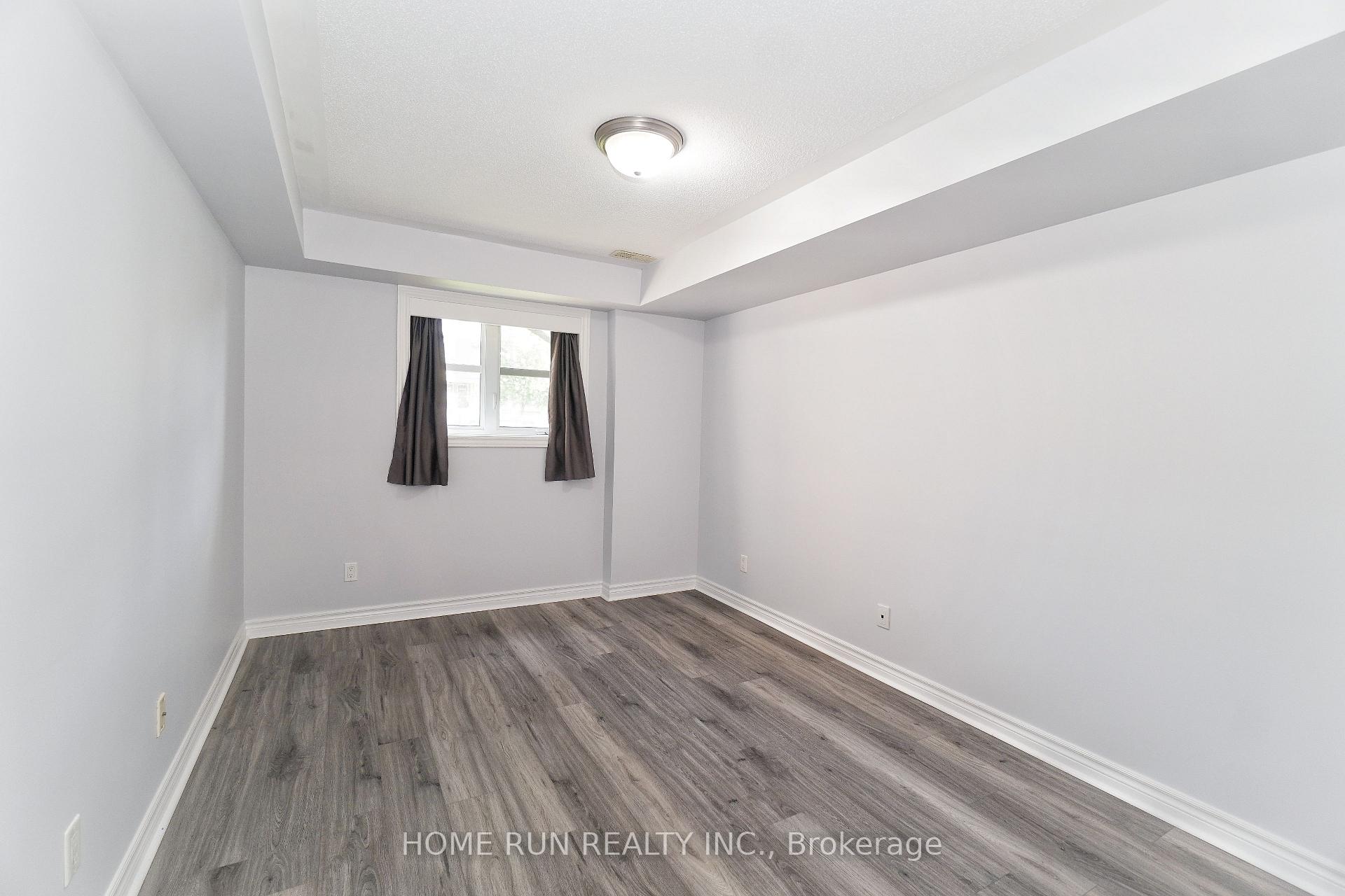 Photo 18 of Unit B, 613 Chapman Mills Drive, Ottawa, Barrhaven - Strandherd — HOMEH