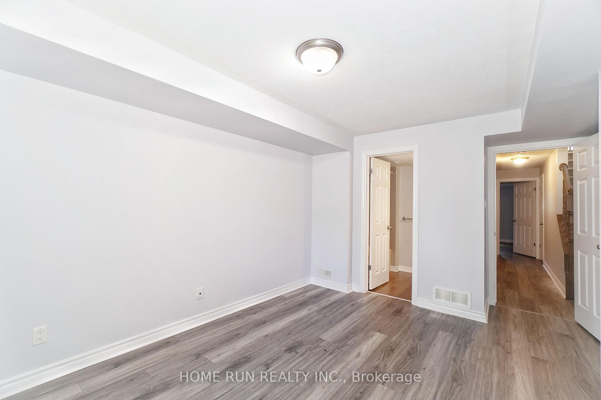 Photo 19 of Unit B, 613 Chapman Mills Drive, Ottawa, Barrhaven - Strandherd — HOMEH