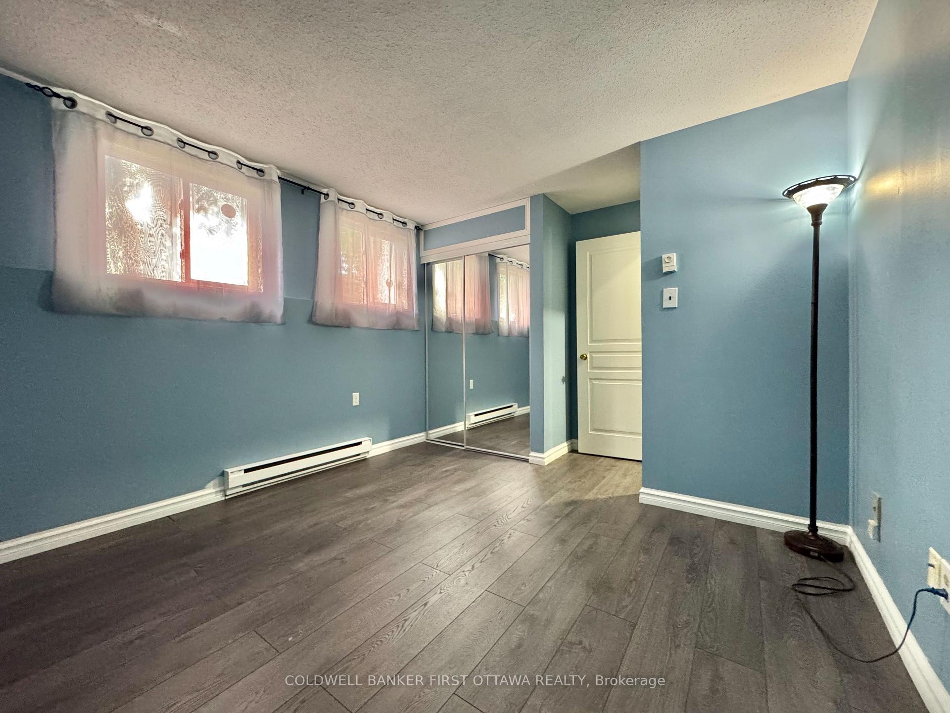Photo 8 of Unit 85, 19 Sonnet Crescent, Ottawa, Westcliffe Estates — HOMEH