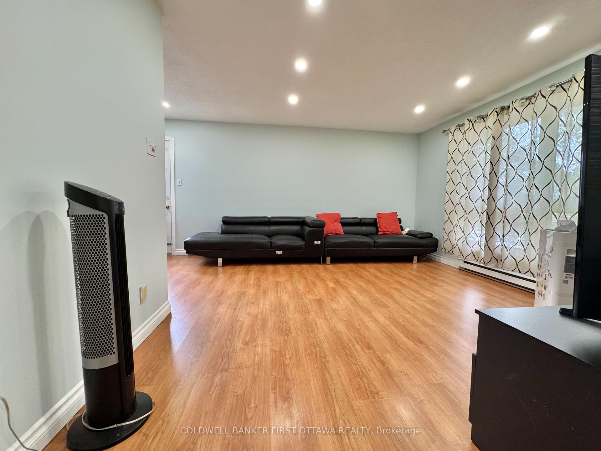 Photo 31 of Unit 85, 19 Sonnet Crescent, Ottawa, Westcliffe Estates — HOMEH