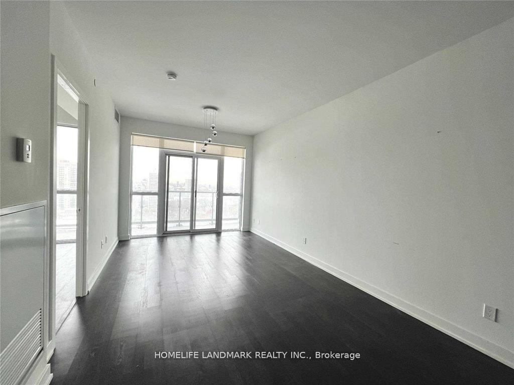 Photo 10 of Unit 1604, 501 St Clair Avenue W, Toronto, Casa Loma — HOMEH