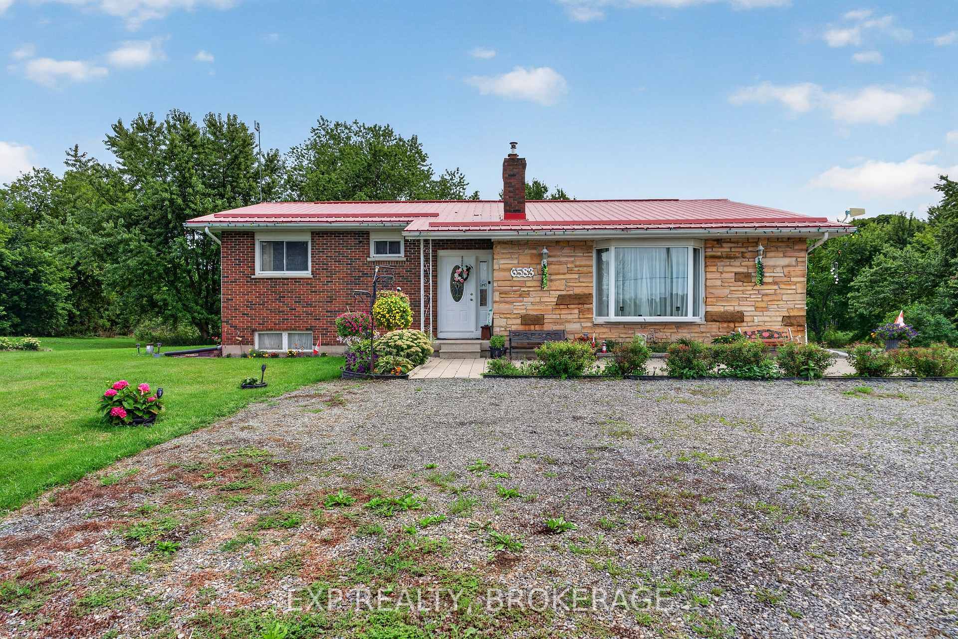 Photo 3 of 6583 Highway 15, Kingston, City North of 401 — HOMEH
