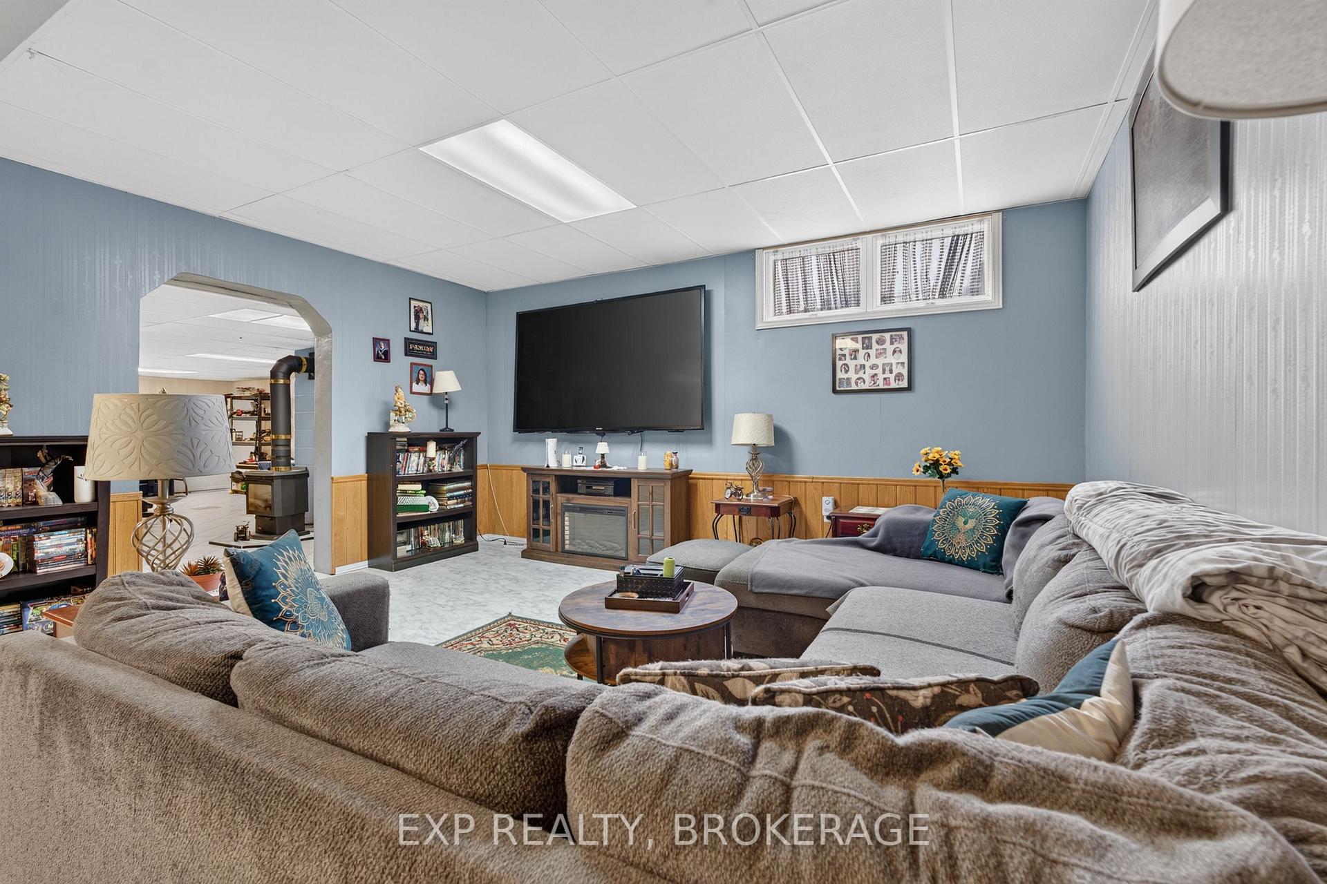 Photo 30 of 6583 Highway 15, Kingston, City North of 401 — HOMEH