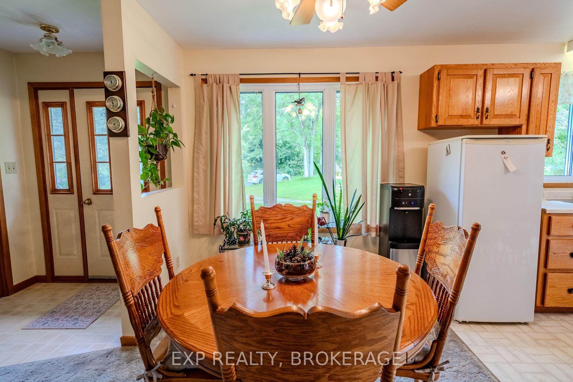 Photo 12 of 279 Munro Road, Tay Valley, Bathurst/Burgess & Sherbrooke (South Sherbrooke) Twp — HOMEH