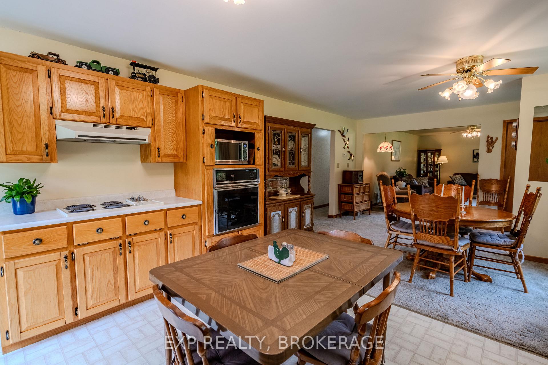 Photo 16 of 279 Munro Road, Tay Valley, Bathurst/Burgess & Sherbrooke (South Sherbrooke) Twp — HOMEH