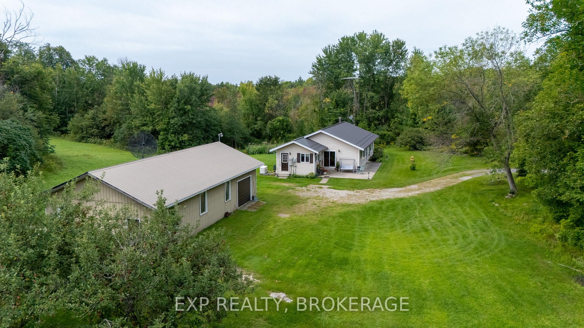 Photo 30 of 279 Munro Road, Tay Valley, Bathurst/Burgess & Sherbrooke (South Sherbrooke) Twp — HOMEH