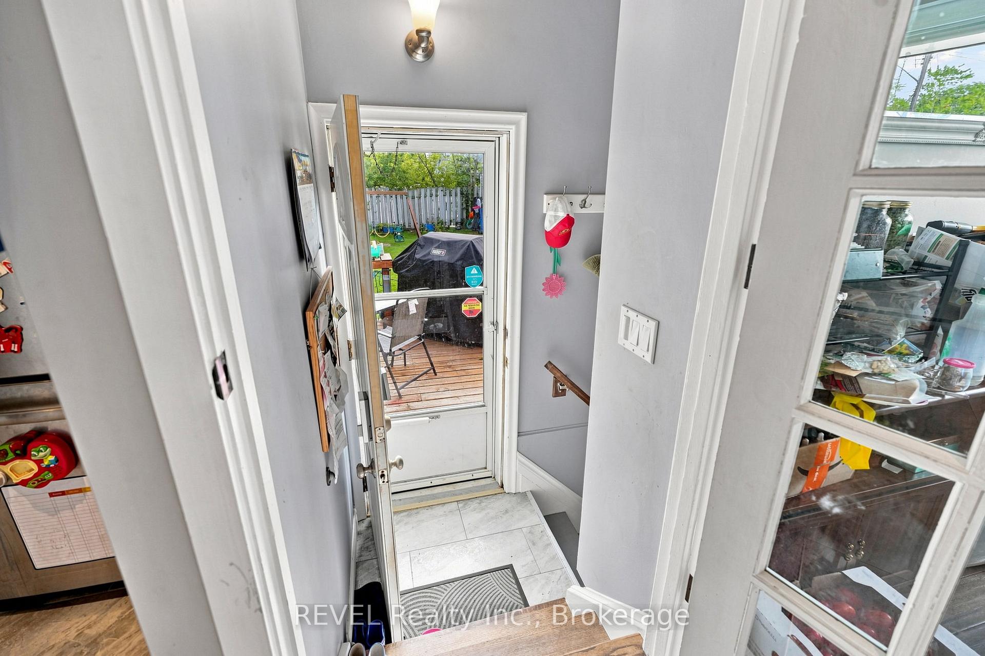 Photo 15 of 14 Gram Avenue, Welland, N. Welland — HOMEH