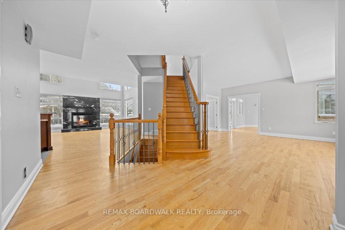 Photo 3 of 3437 Baskins Beach Road, Ottawa, Dunrobin Shores — HOMEH