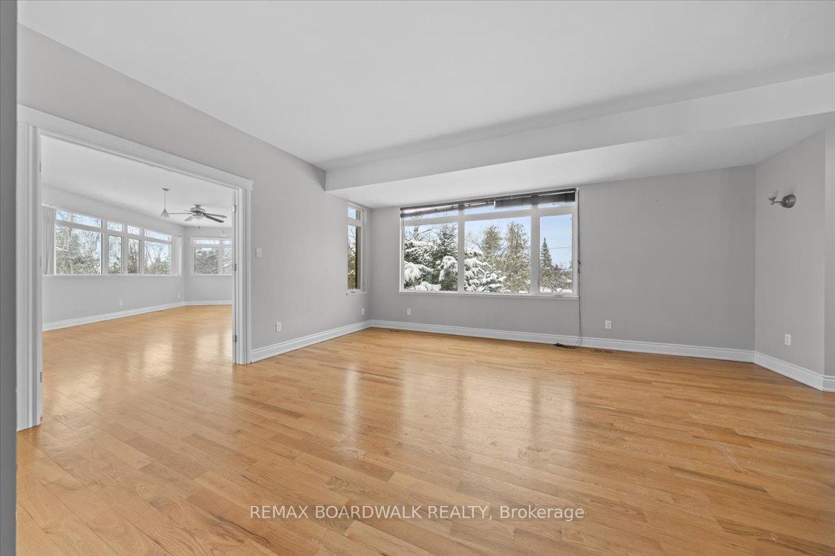 Photo 7 of 3437 Baskins Beach Road, Ottawa, Dunrobin Shores — HOMEH