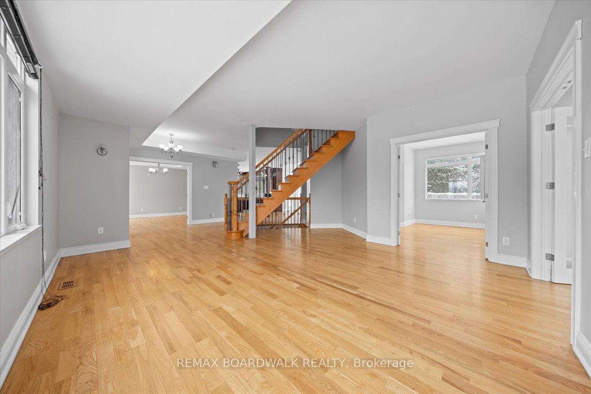 Photo 8 of 3437 Baskins Beach Road, Ottawa, Dunrobin Shores — HOMEH
