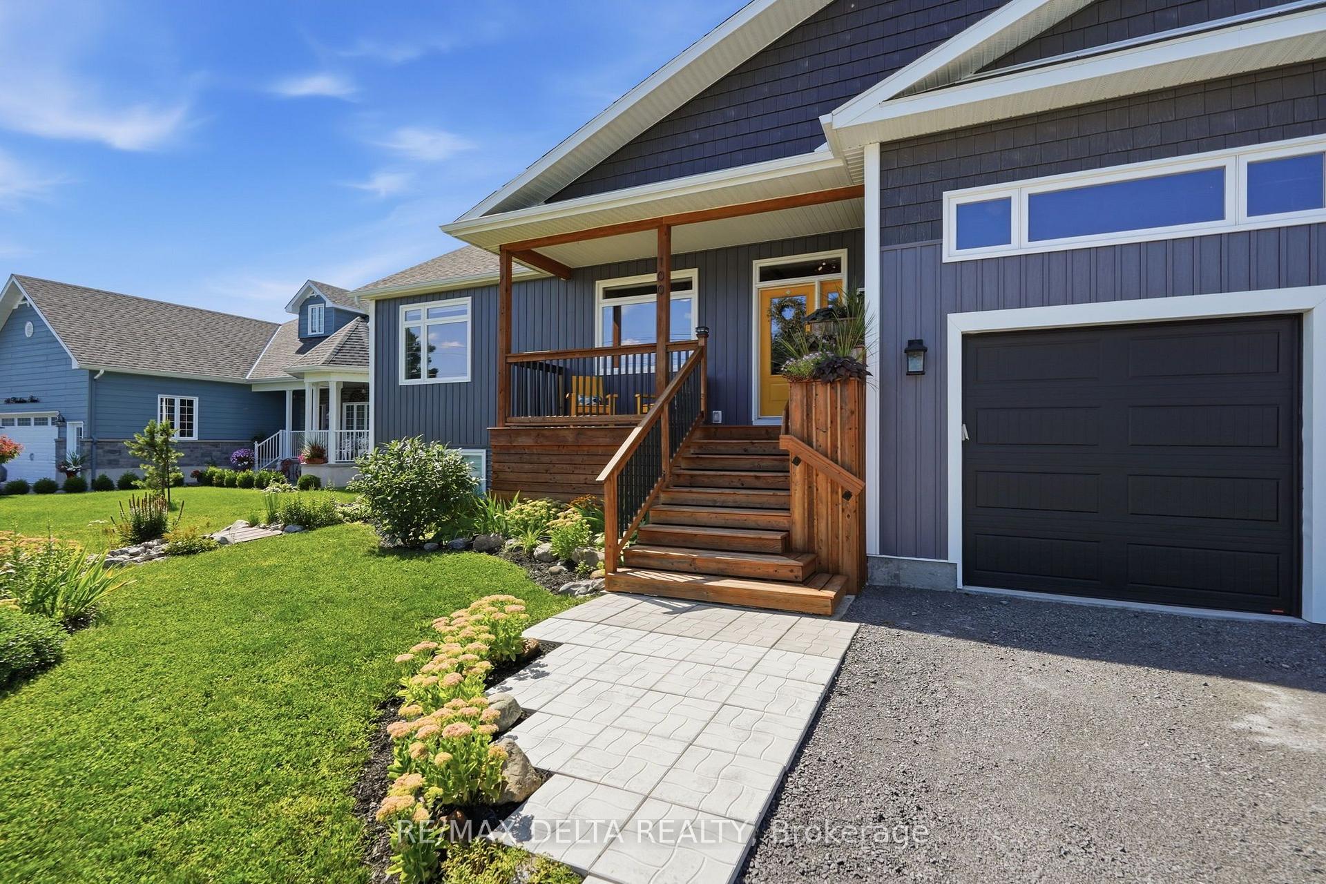 Photo 3 of 100 Pendleton Street, Champlain, Vankleek Hill — HOMEH