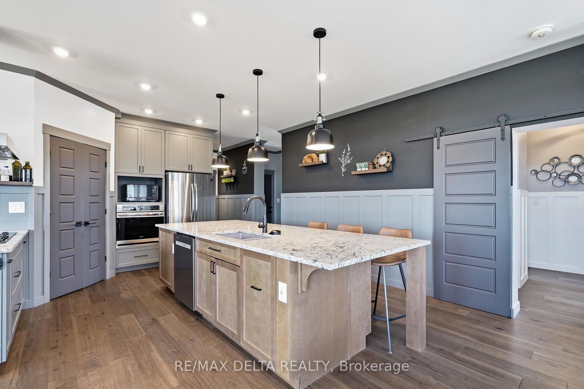 Photo 8 of 100 Pendleton Street, Champlain, Vankleek Hill — HOMEH