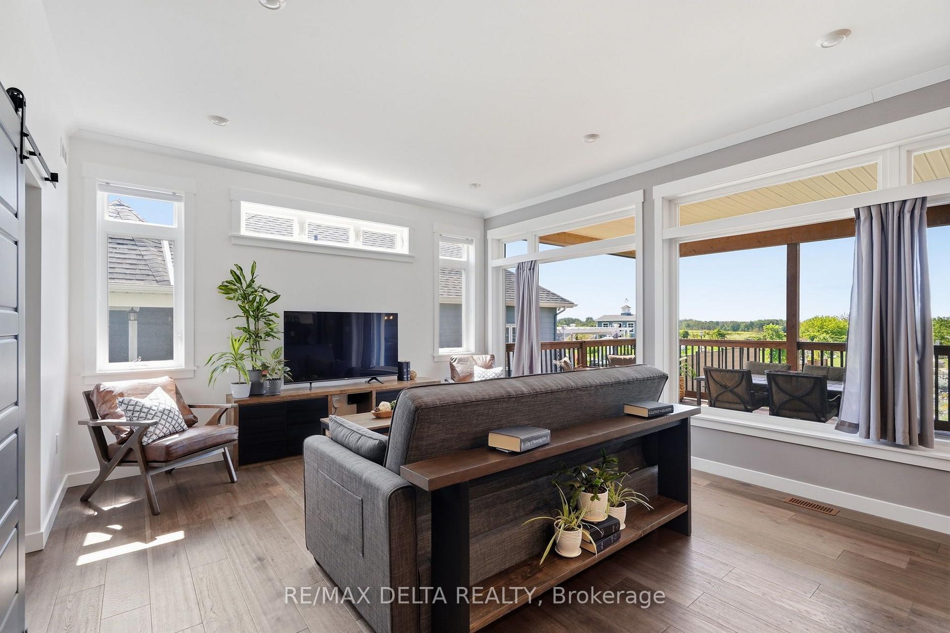 Photo 13 of 100 Pendleton Street, Champlain, Vankleek Hill — HOMEH