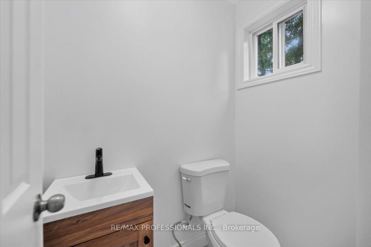 Photo 7 of Unit 6, 2687 Bromsgrove Road, Mississauga, Clarkson — HOMEH