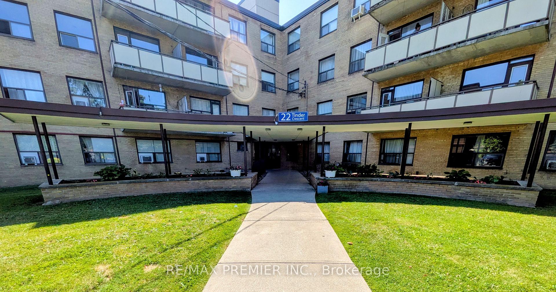 Photo 2 of Unit 104, 22 Tinder Crescent, North York, Victoria Village — HOMEH