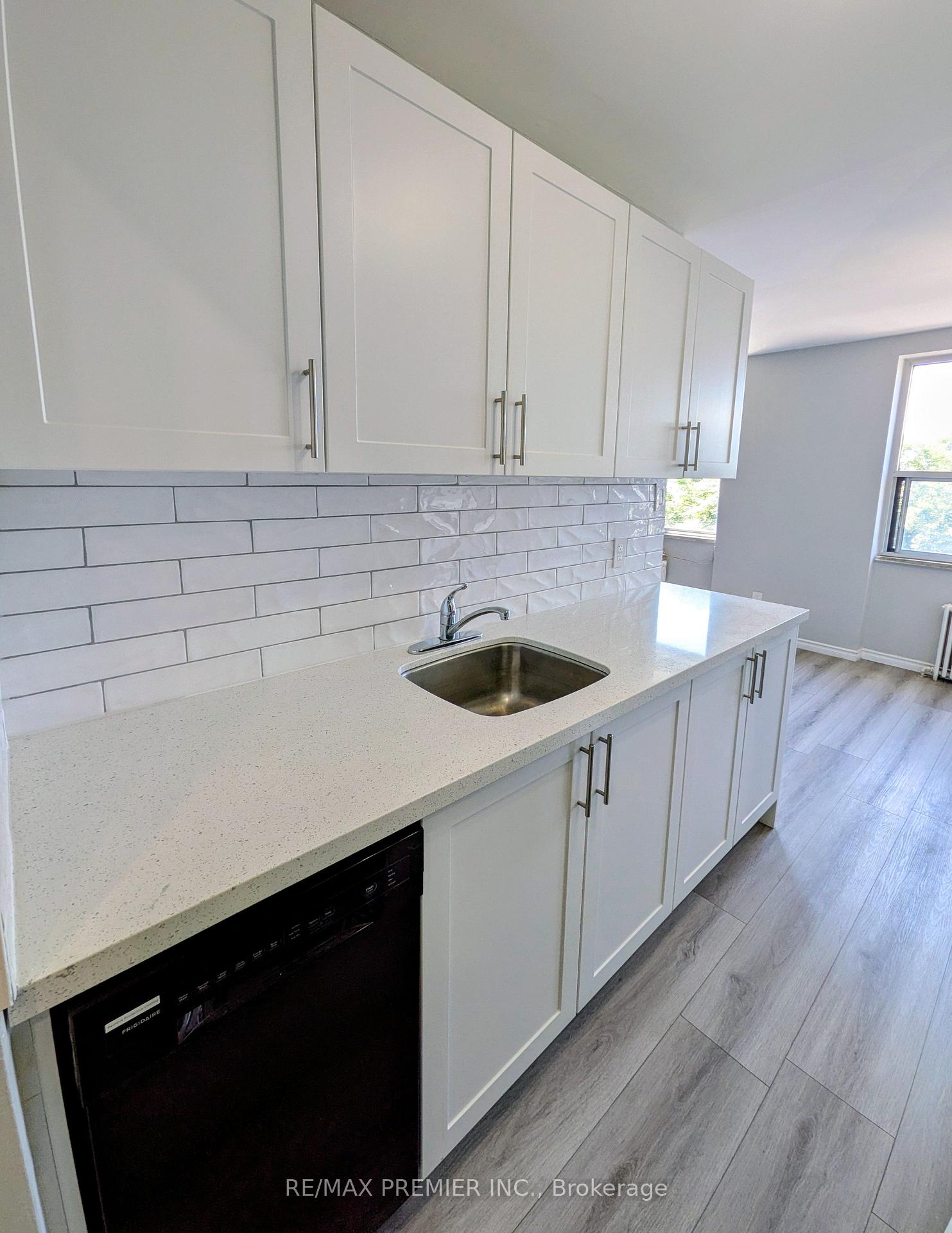 Photo 6 of Unit 104, 22 Tinder Crescent, North York, Victoria Village — HOMEH