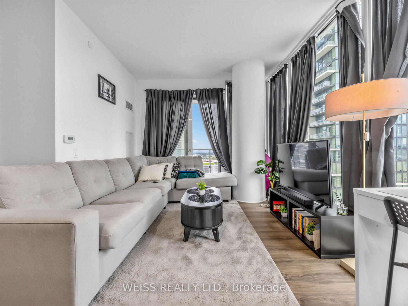 Photo 3 of Unit 1606, 7890 Jane Street, Vaughan, Concord — HOMEH