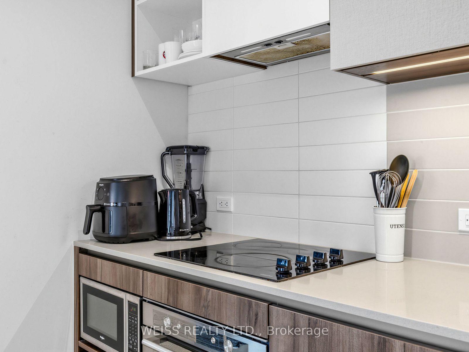 Photo 12 of Unit 1606, 7890 Jane Street, Vaughan, Concord — HOMEH