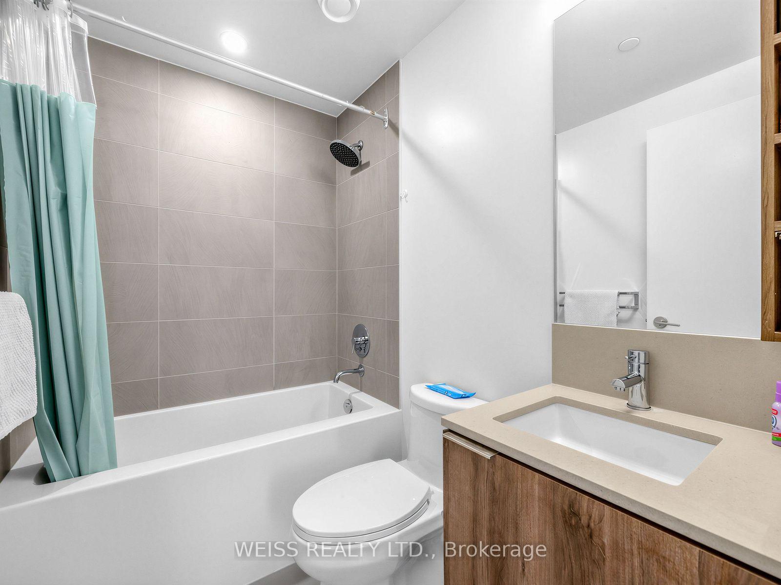 Photo 18 of Unit 1606, 7890 Jane Street, Vaughan, Concord — HOMEH