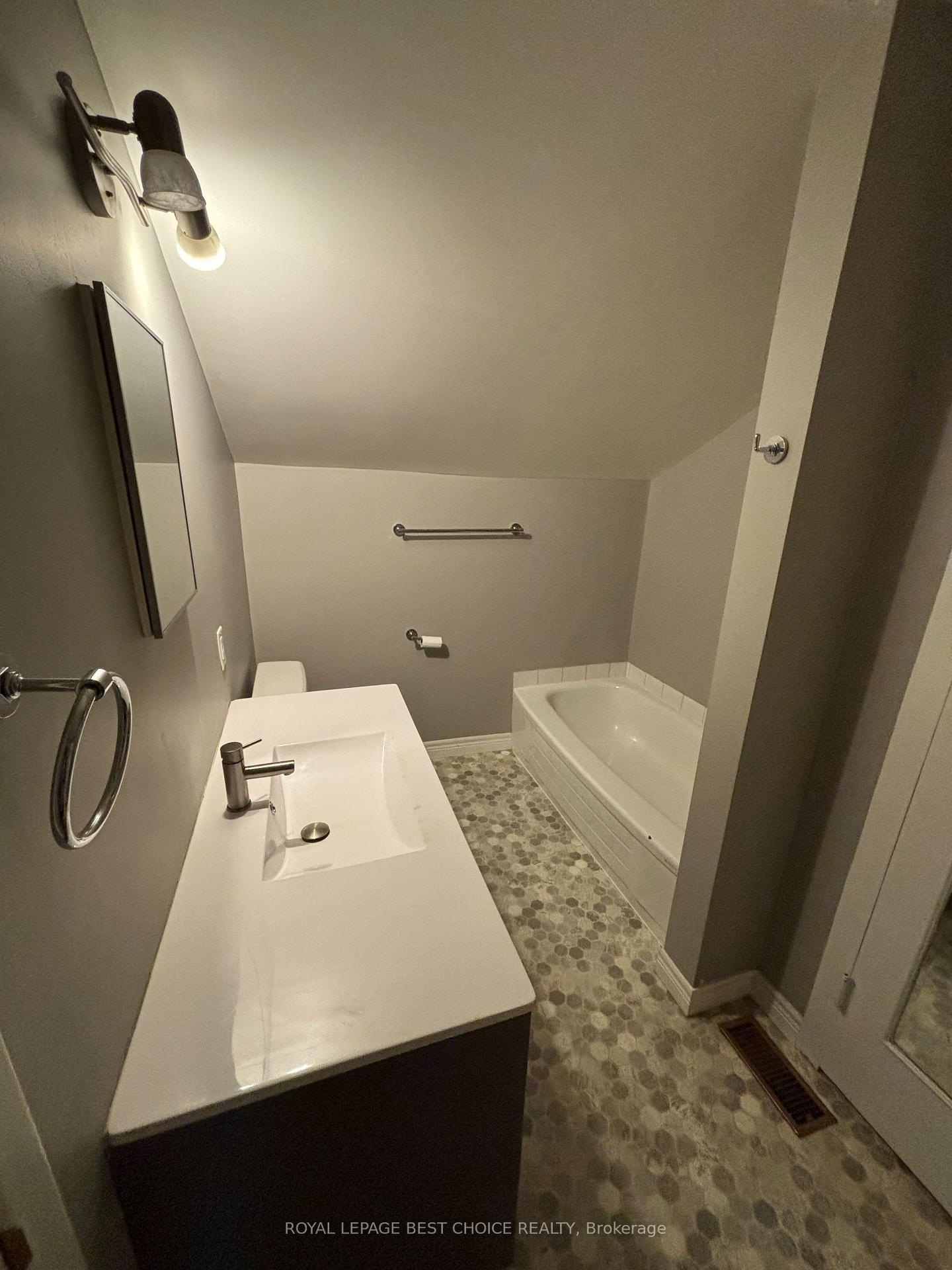 Photo 13 of 73 Galena Street, Cobalt — HOMEH