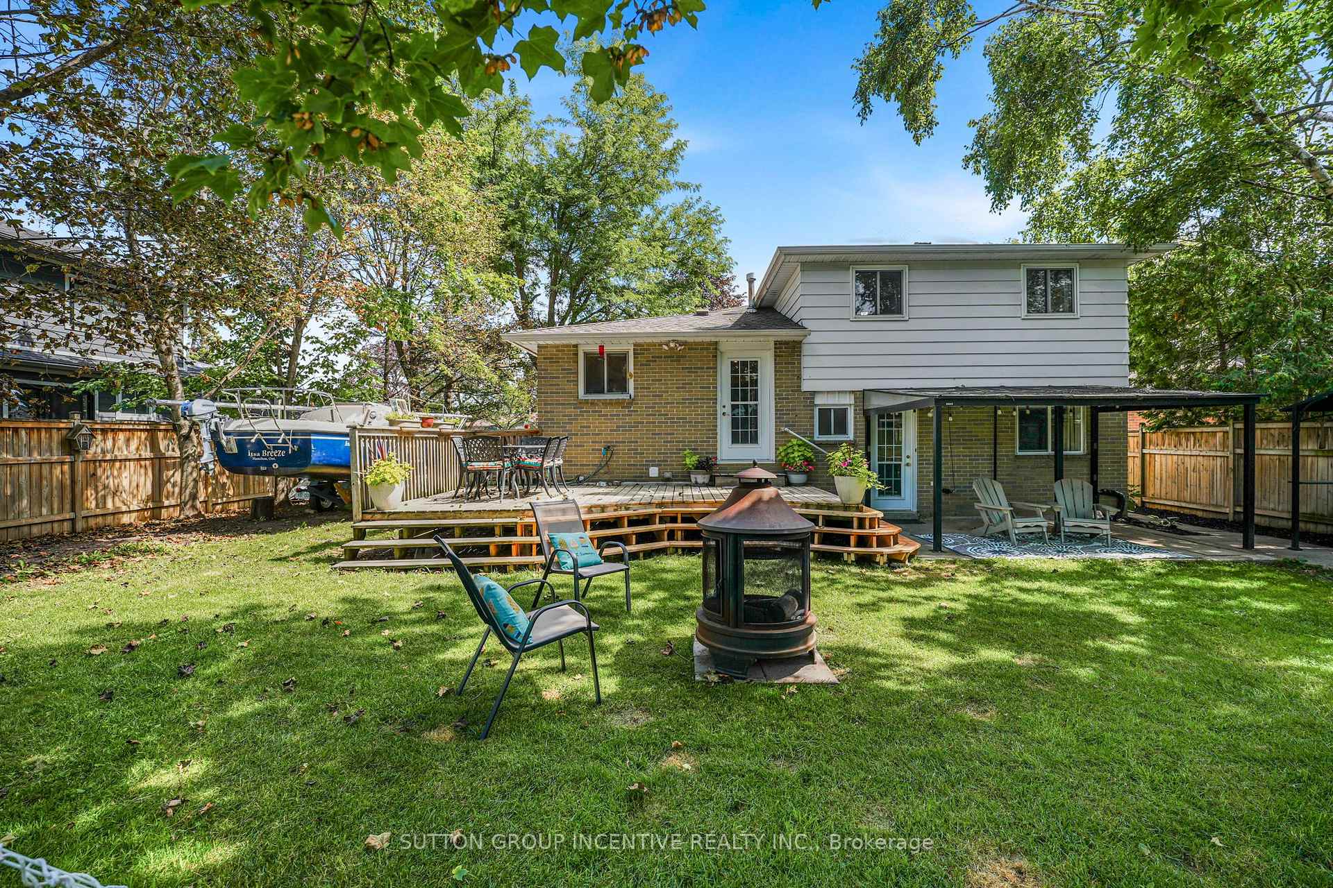 Photo 9 of 35 Jills Court, Barrie, Grove East — HOMEH