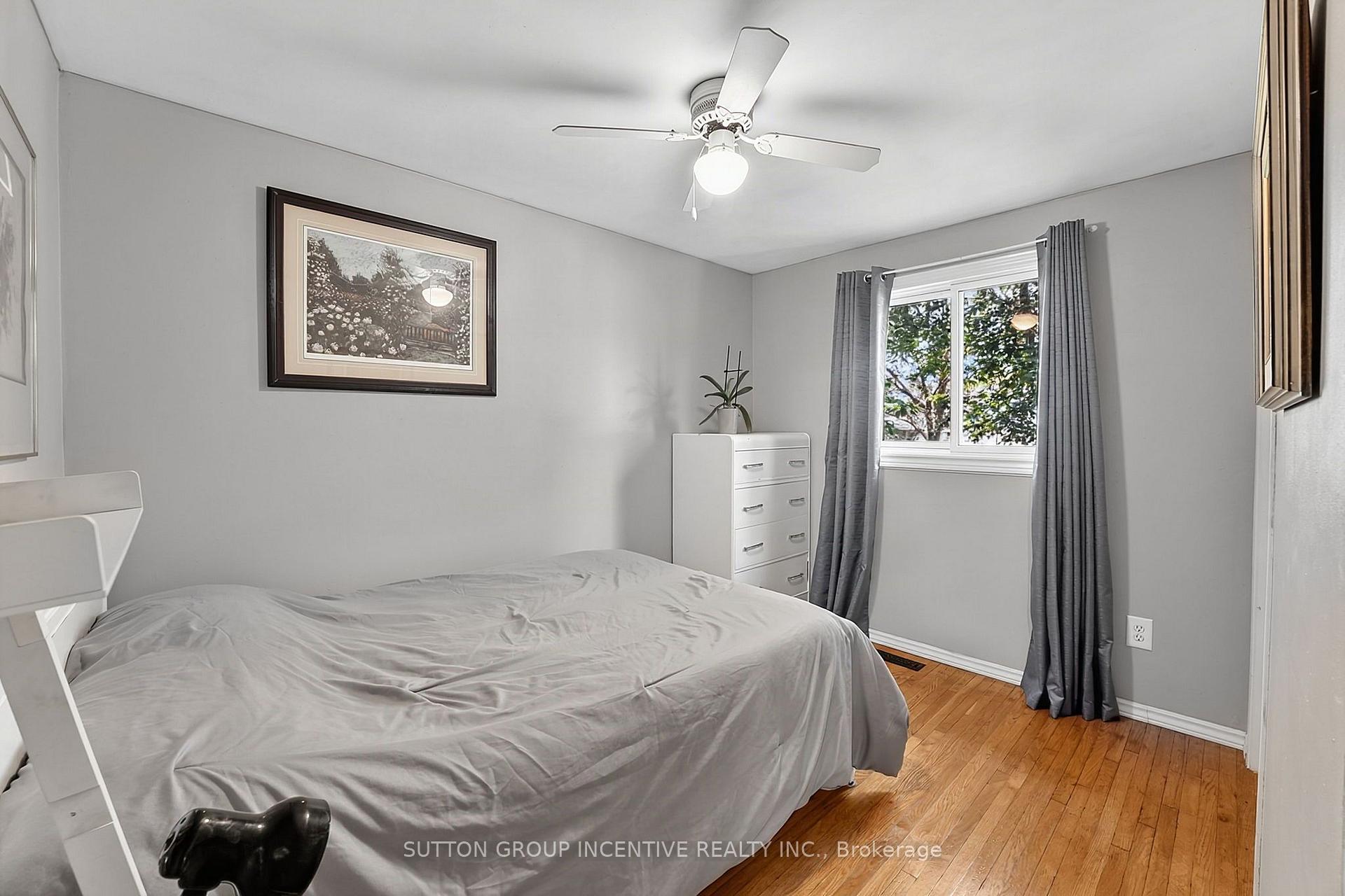 Photo 34 of 35 Jills Court, Barrie, Grove East — HOMEH
