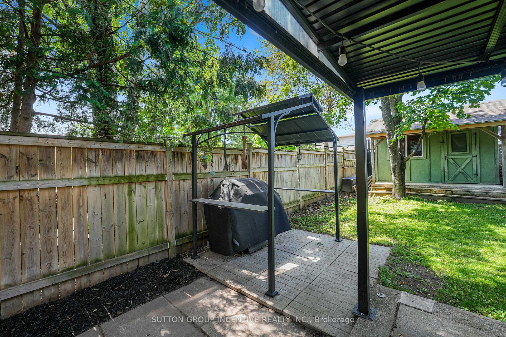 Photo 41 of 35 Jills Court, Barrie, Grove East — HOMEH
