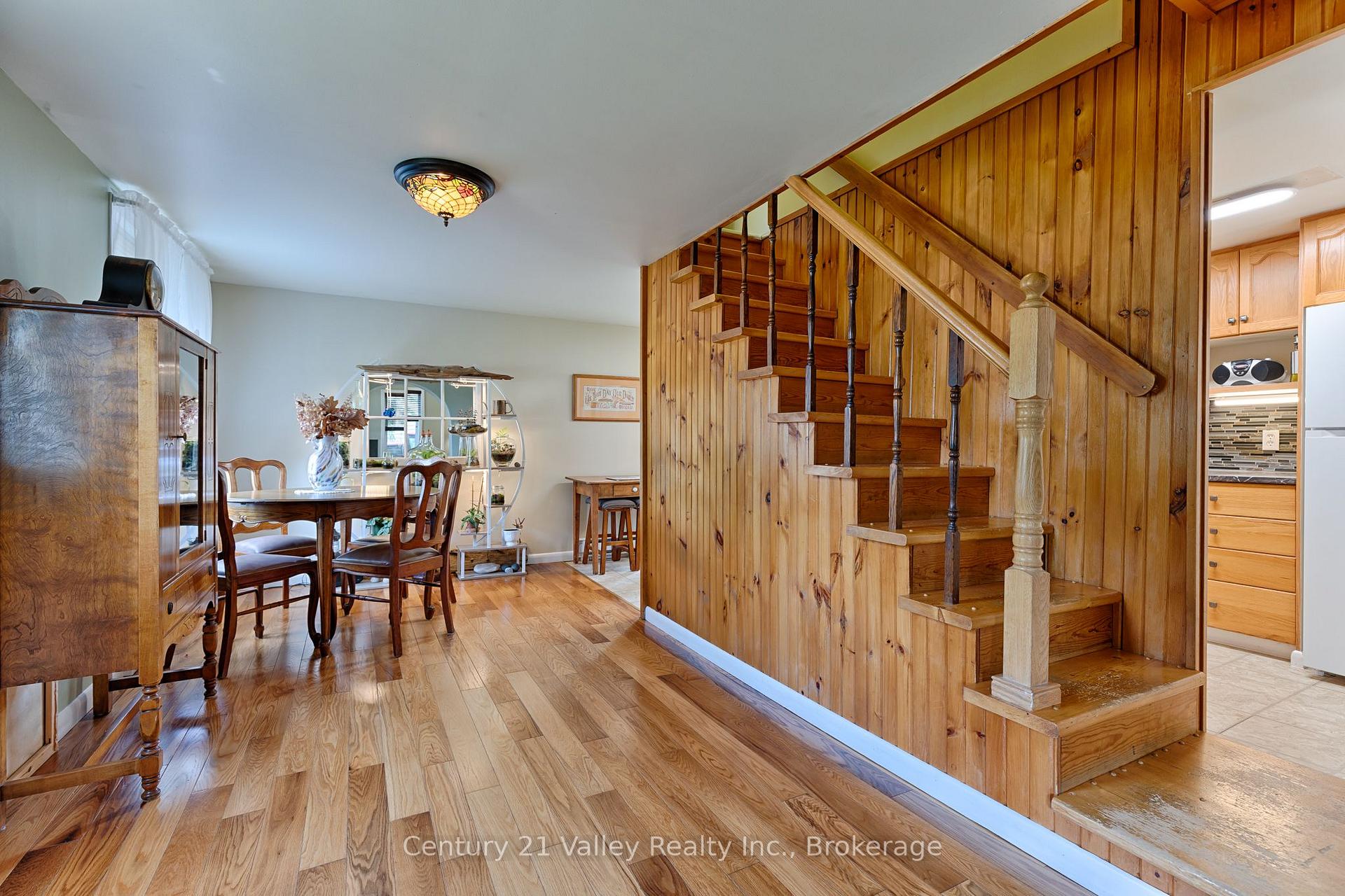 Photo 14 of 61 Melanie Street, Bonnechere Valley, Eganville/Bonnechere Twp — HOMEH