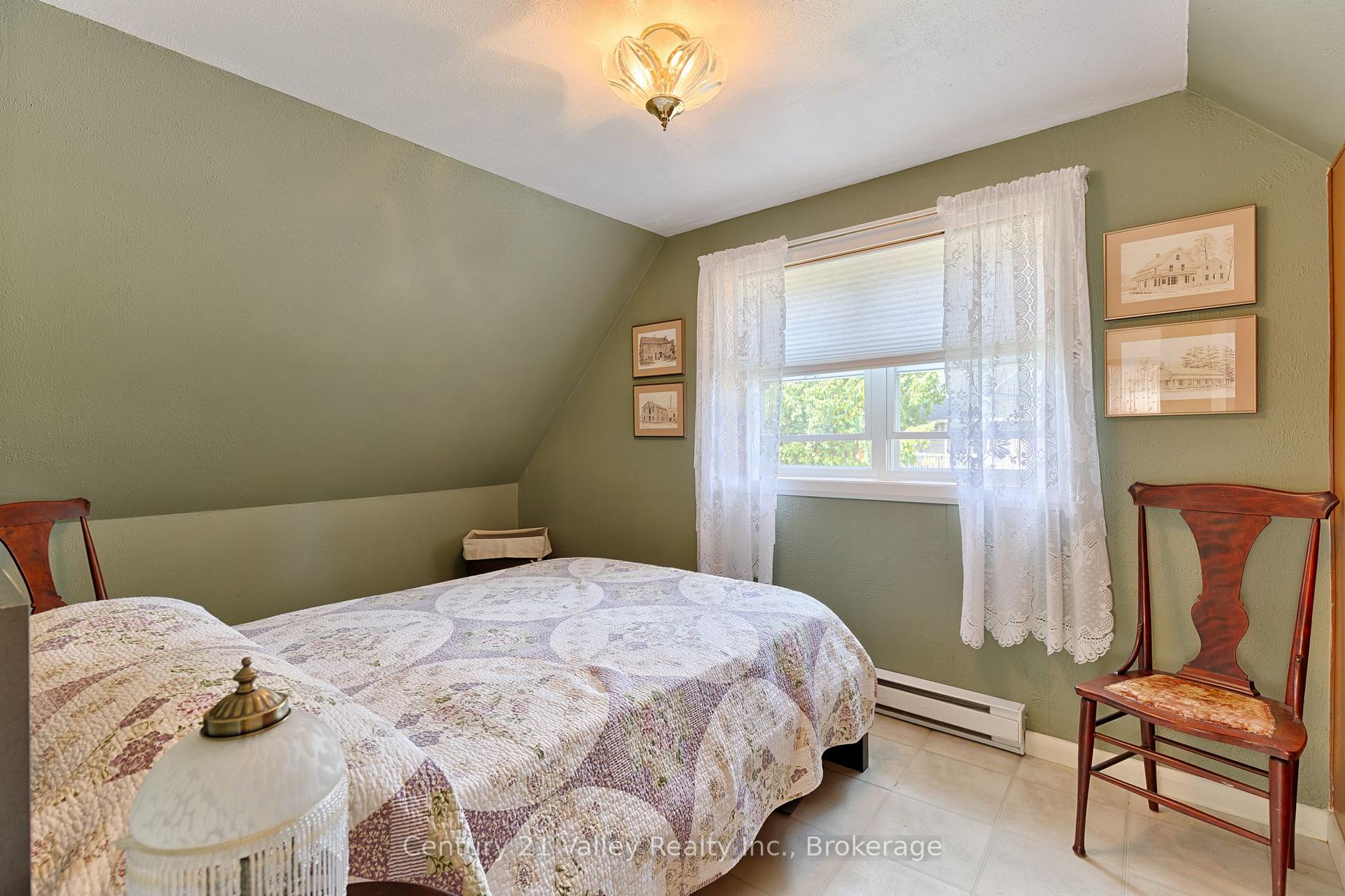 Photo 33 of 61 Melanie Street, Bonnechere Valley, Eganville/Bonnechere Twp — HOMEH