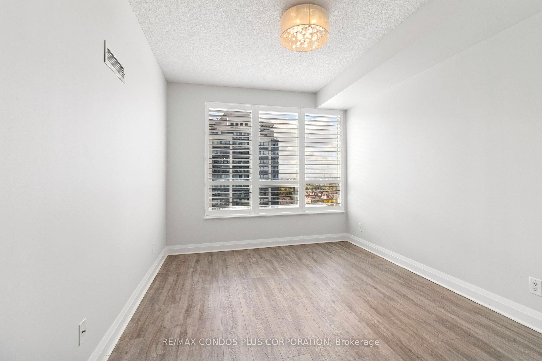 Photo 9 of Unit 1108, 20 North Park Road, Vaughan, Beverley Glen — HOMEH