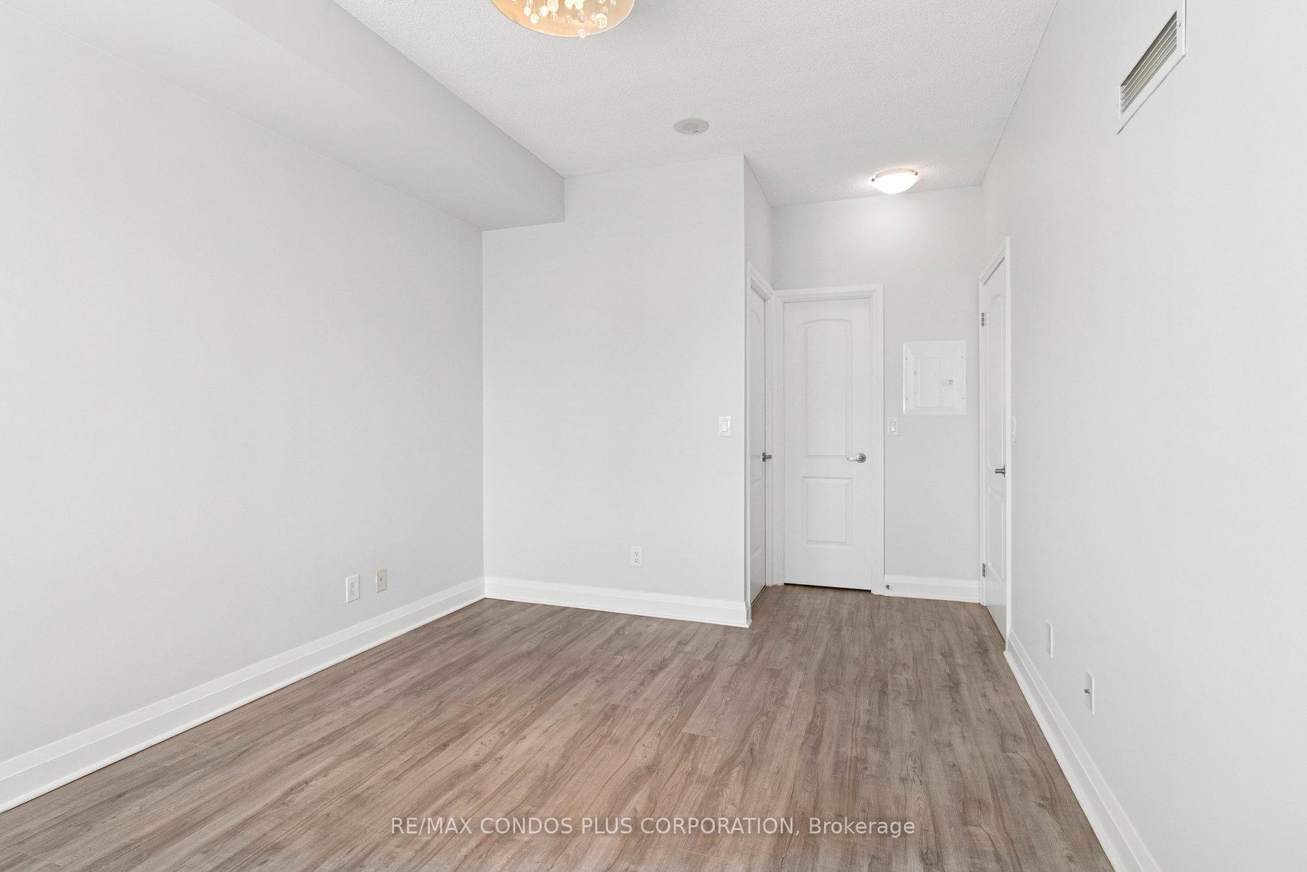 Photo 10 of Unit 1108, 20 North Park Road, Vaughan, Beverley Glen — HOMEH