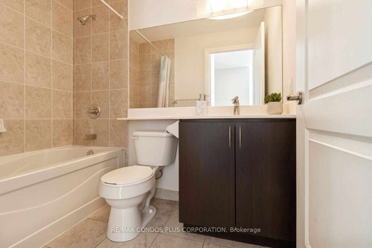 Photo 17 of Unit 1108, 20 North Park Road, Vaughan, Beverley Glen — HOMEH