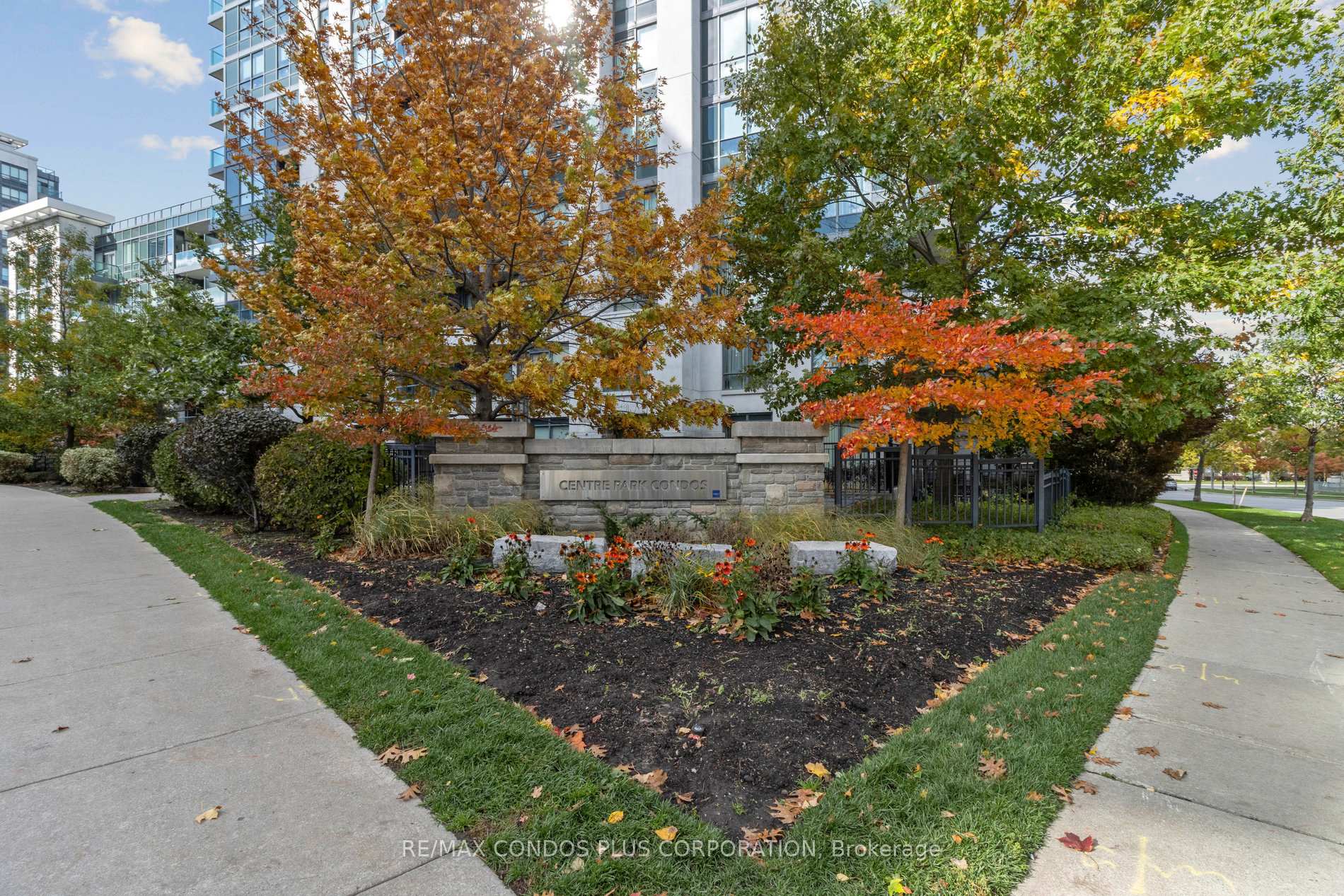 Photo 25 of Unit 1108, 20 North Park Road, Vaughan, Beverley Glen — HOMEH