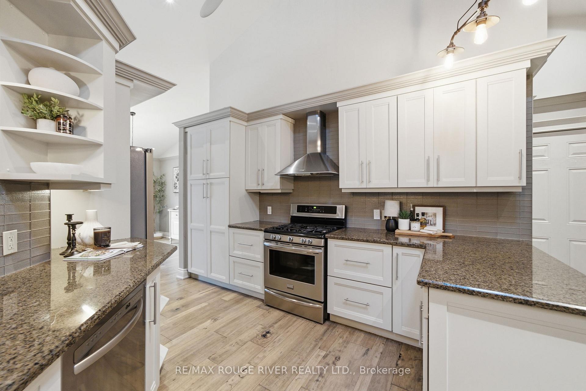 Photo 11 of 9866 Ellis Road, Hamilton Township, Rural Hamilton — HOMEH