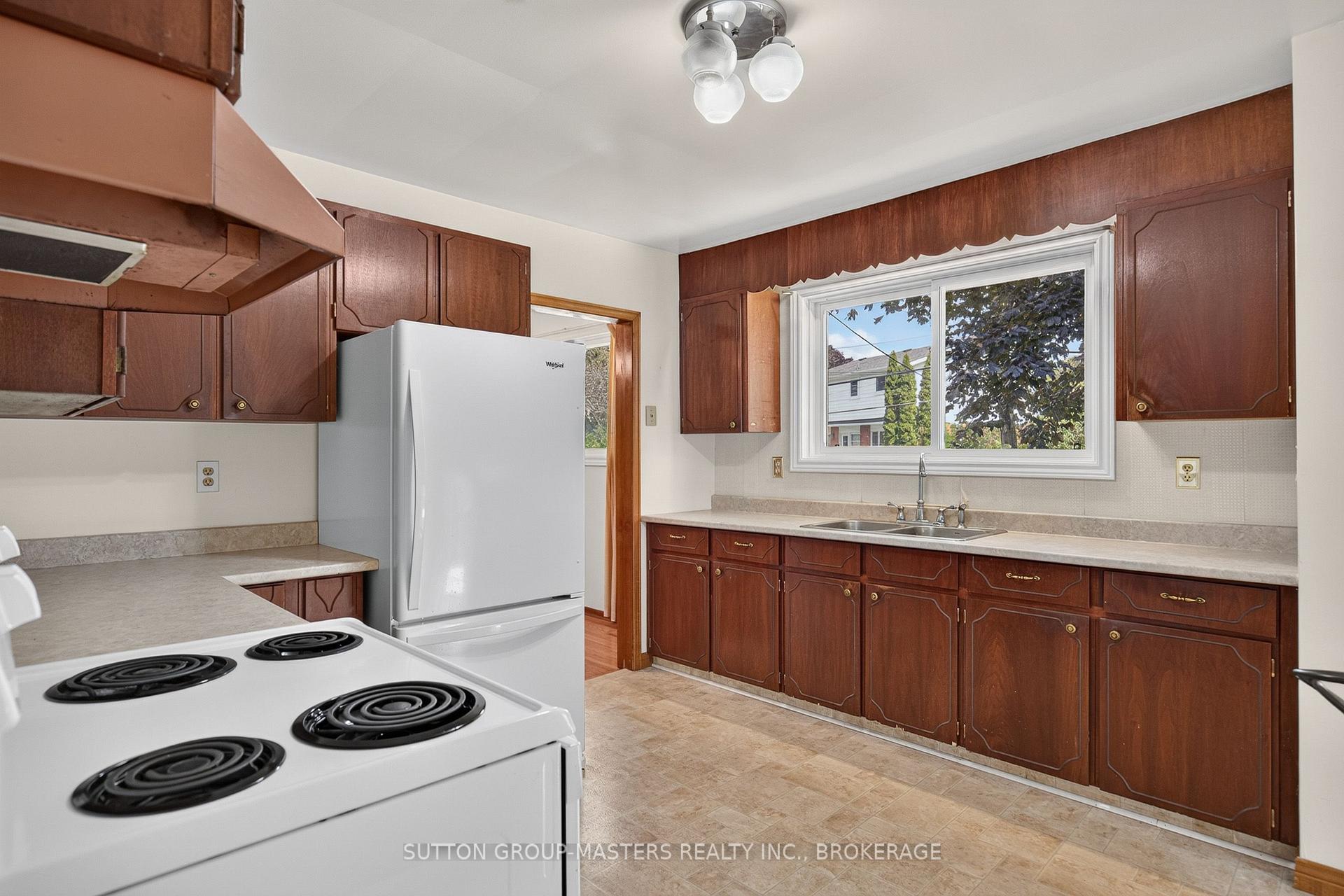 Photo 14 of 197 Norman Rogers Drive, Kingston, Central City West — HOMEH