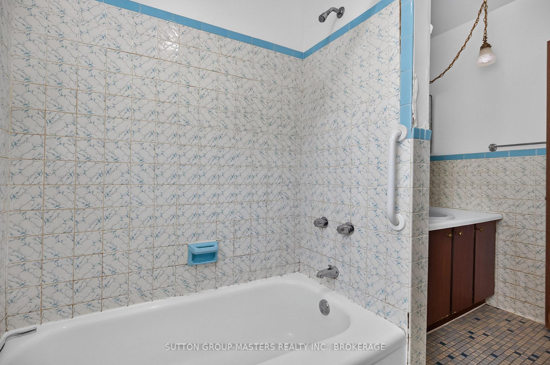 Photo 28 of 197 Norman Rogers Drive, Kingston, Central City West — HOMEH